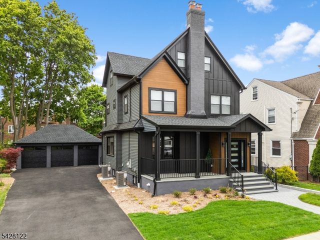 10 Marilyn Pl, Clifton City, NJ 07011
