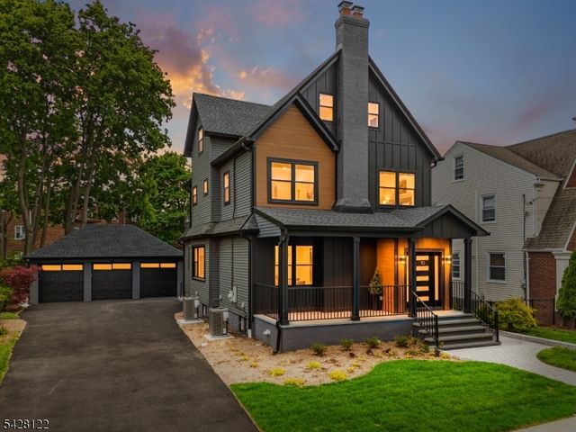 10 Marilyn Pl, Clifton City, NJ 07011