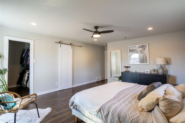 5152 N Colony Boulevard, The Colony, TX 75056