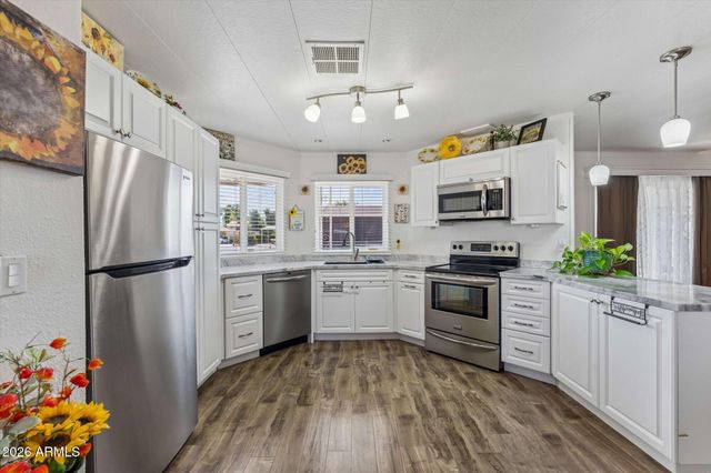 16216 N 35TH Street, Phoenix, AZ 85032