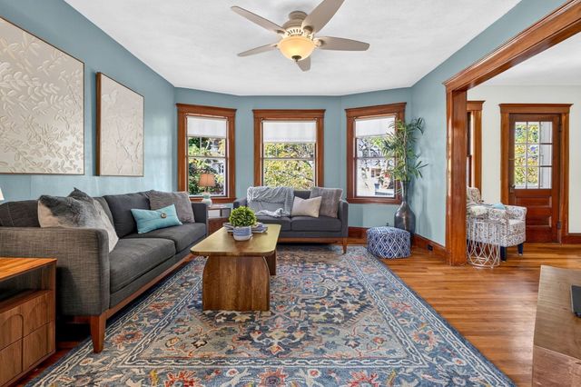 1540 Centre St 2, Boston, MA 02131