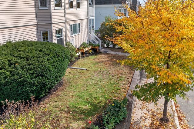 1540 Centre St 2, Boston, MA 02131