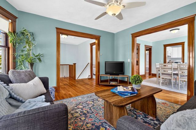 1540 Centre St 2, Boston, MA 02131