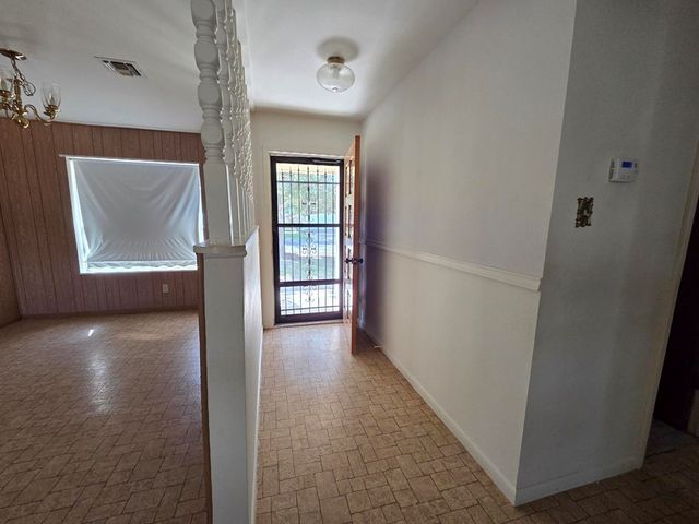 704 Arrow Lane, Kerrville, TX 78028