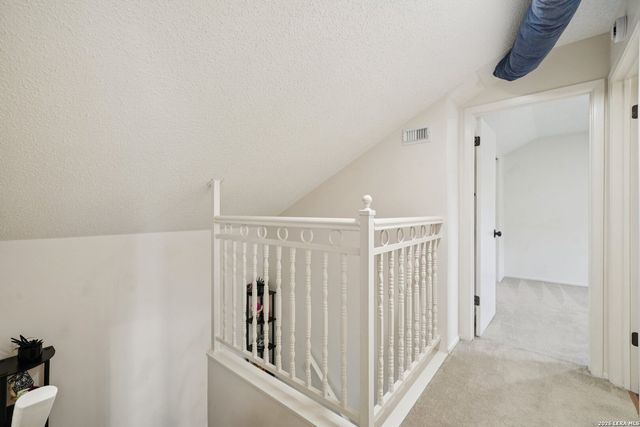 802 Eagle Creek, Floresville, TX 78114