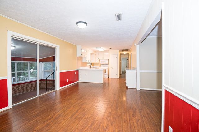 1012 Trawick Road, Dothan, AL 36305