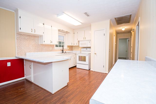 1012 Trawick Road, Dothan, AL 36305