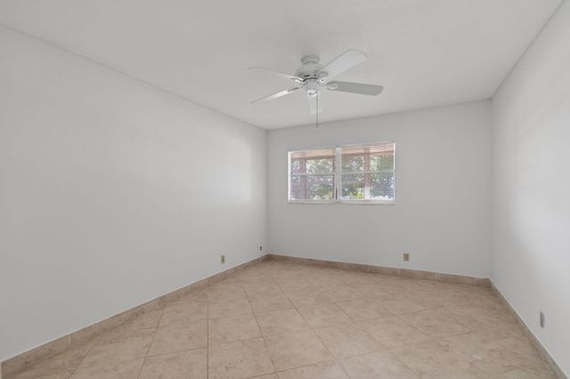 228 Brittany E, Delray Beach, FL 33446