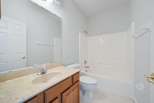 2408 GOLDEN BELL Lane, Fleming Island, FL 32003