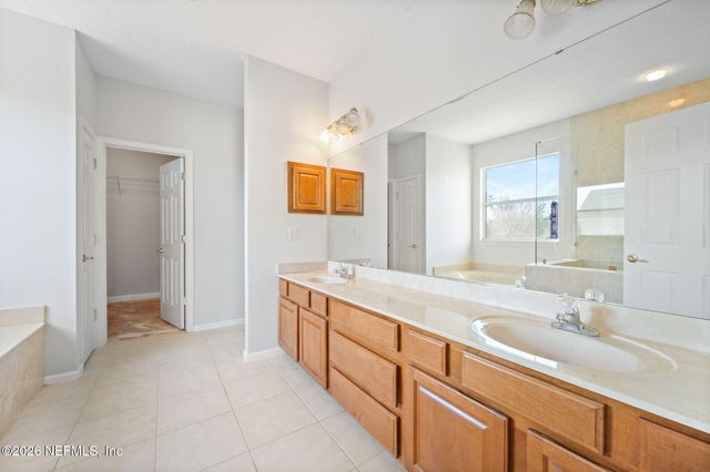 2408 GOLDEN BELL Lane, Fleming Island, FL 32003