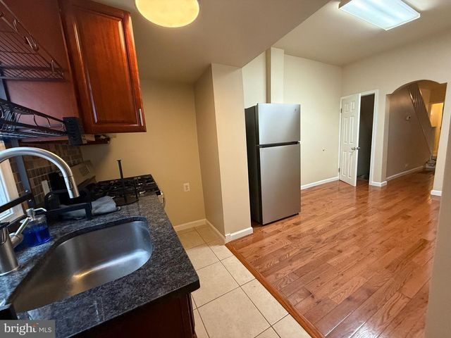 342 GLADSTONE ST, Philadelphia, PA 19148