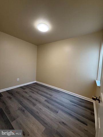 342 GLADSTONE ST, Philadelphia, PA 19148