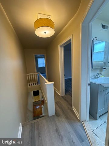 342 GLADSTONE ST, Philadelphia, PA 19148
