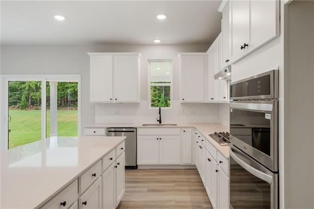 132 Serenade Creek Road, Mcdonough, GA 30252