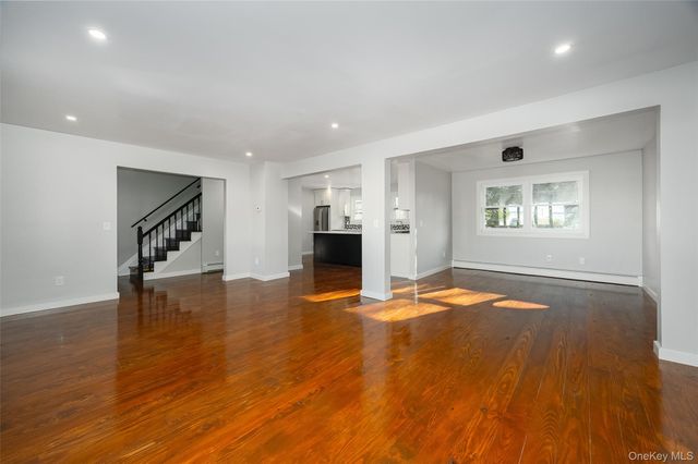 91 Creamery Drive, New Windsor, NY 12553