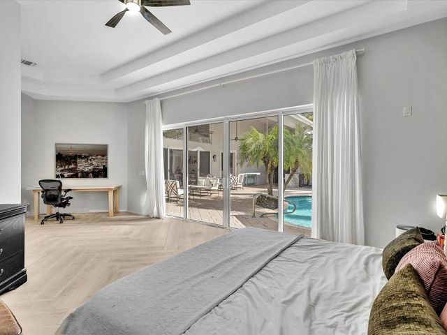 6485 NW 32nd Way, Boca Raton, FL 33496