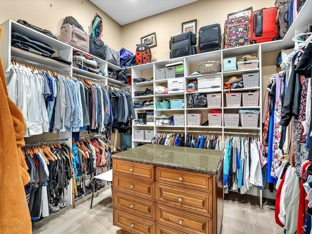 6485 NW 32nd Way, Boca Raton, FL 33496