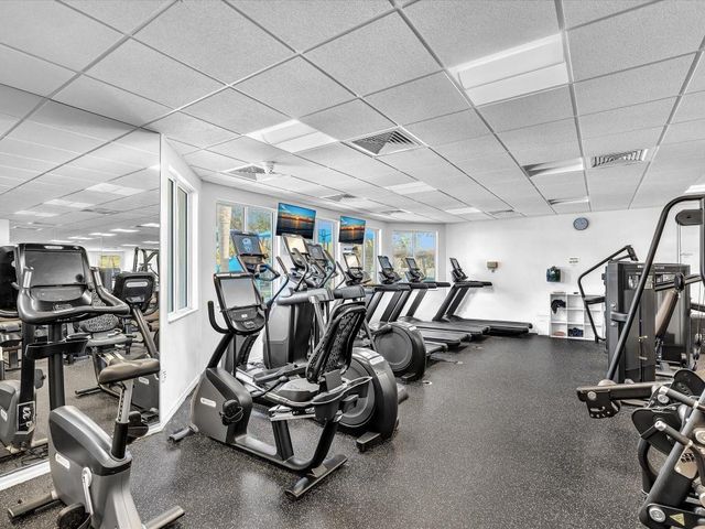 6485 NW 32nd Way, Boca Raton, FL 33496