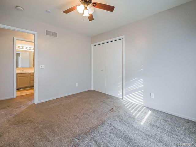 272 Martin Luther King Jr Boulevard S, Pontiac, MI 48342