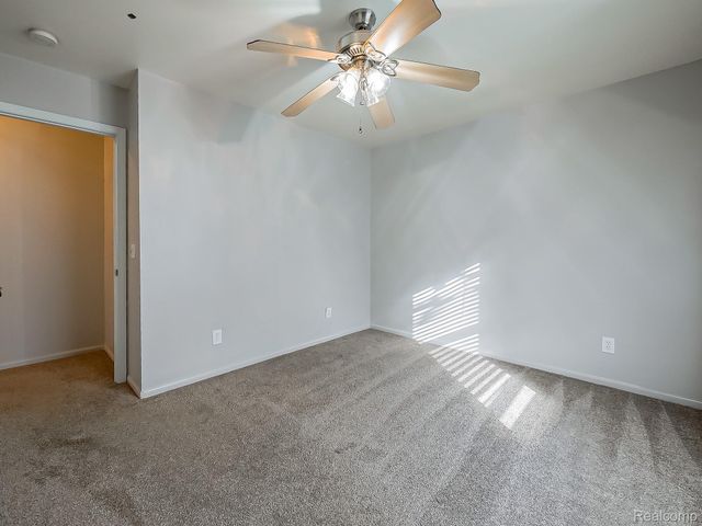 272 Martin Luther King Jr Boulevard S, Pontiac, MI 48342