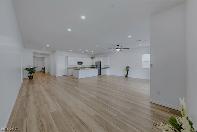 57 Reverie Heights Avenue, Henderson, NV 89011