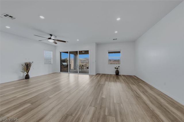 57 Reverie Heights Avenue, Henderson, NV 89011