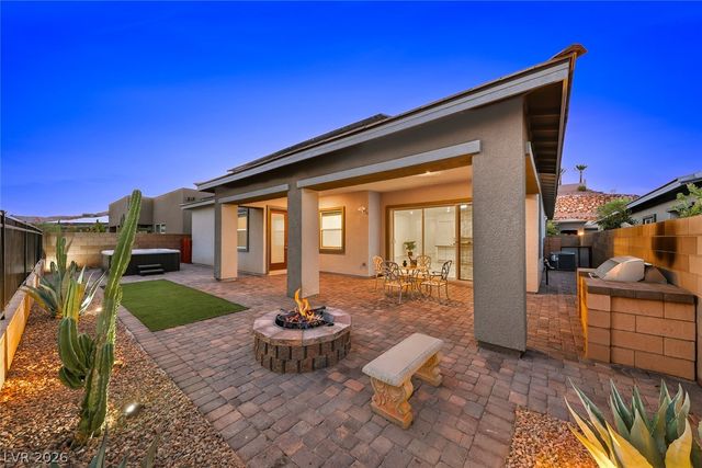 57 Reverie Heights Avenue, Henderson, NV 89011