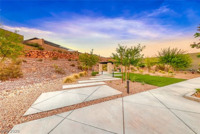 57 Reverie Heights Avenue, Henderson, NV 89011