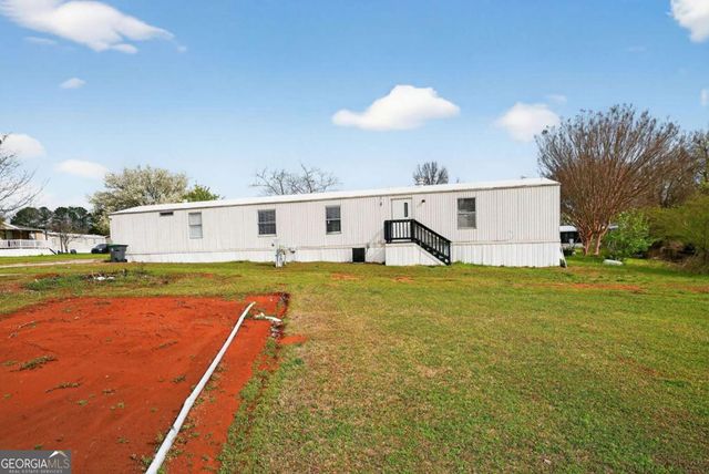 100 Lake Haven Drive, Hampton, GA 30228