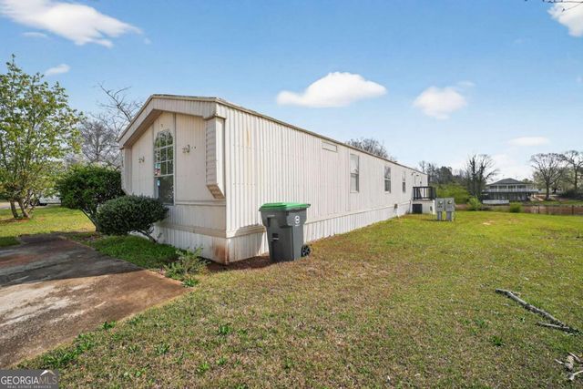 100 Lake Haven Drive, Hampton, GA 30228