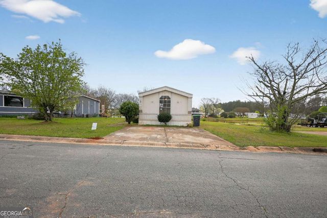 100 Lake Haven Drive, Hampton, GA 30228