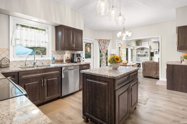 923 Pleasant Ridge Court, Lafayette, IN 47904