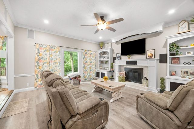 923 Pleasant Ridge Court, Lafayette, IN 47904