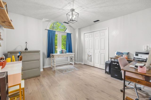 923 Pleasant Ridge Court, Lafayette, IN 47904