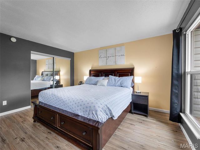 2759 Blackforest Drive, St Louis, MO 63129