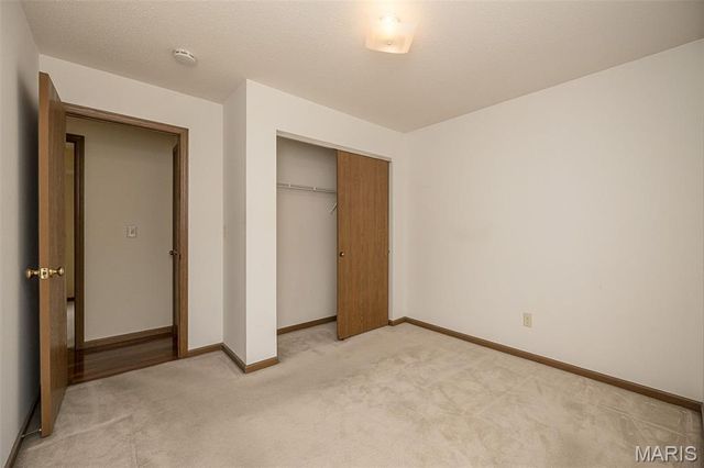 5 Abby Michelle Court, St Peters, MO 63376