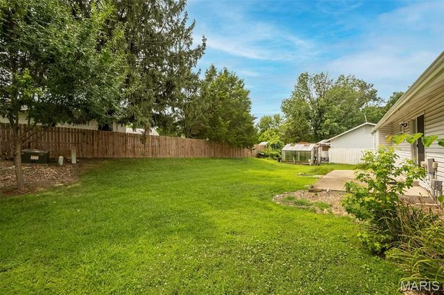 5 Abby Michelle Court, St Peters, MO 63376