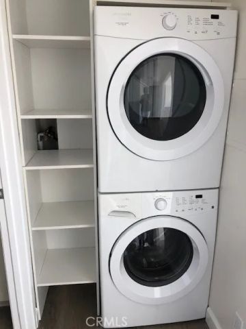 745 Domingo Drive 2, Newport Beach, CA 92660