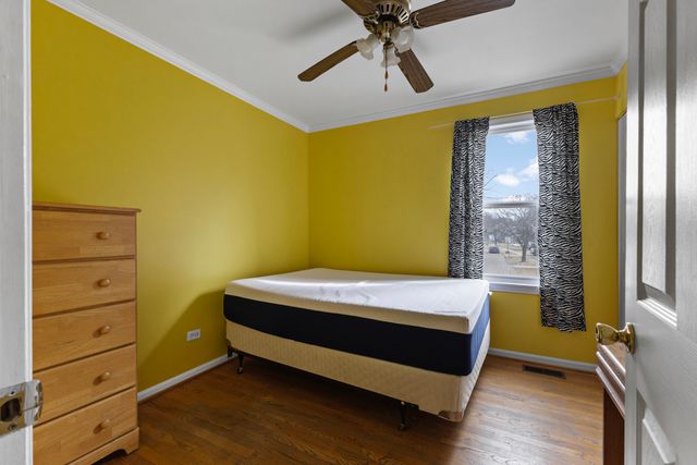 1580 Riverwood Drive, Algonquin, IL 60102