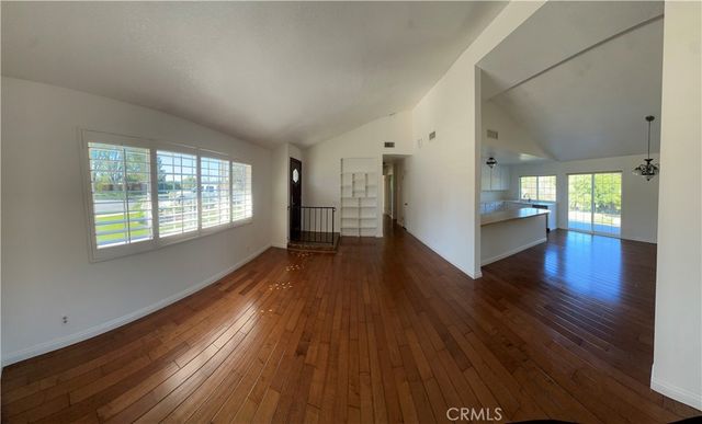 2857 Calle Damasco, Thousand Oaks, CA 91360