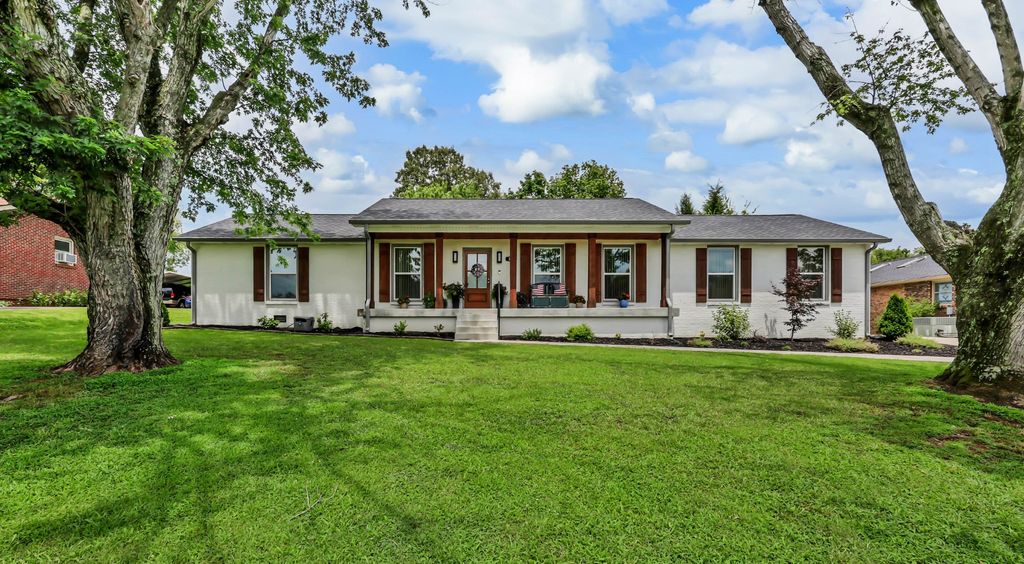 341 Kimbrough Rd, Clarksville, TN 37043