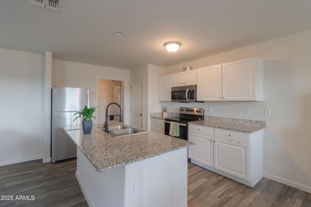 1036 W NINA Drive, Casa Grande, AZ 85122