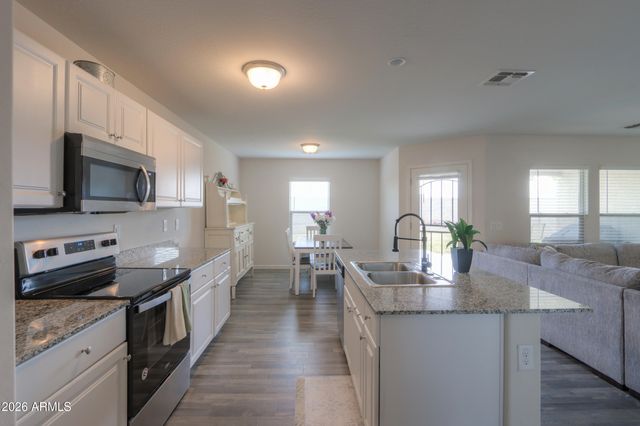 1036 W NINA Drive, Casa Grande, AZ 85122