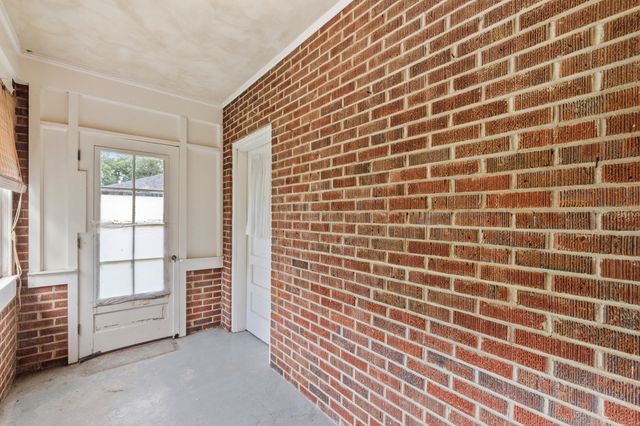 668 Walnut Street, Taylor Mill, KY 41015