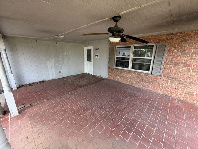 1832 Smokehouse Road, Granbury, TX 76049