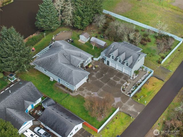655 Skamokawa Court SE, Ocean Shores, WA 98569