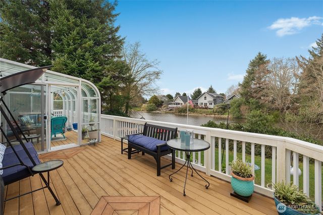 655 Skamokawa Court SE, Ocean Shores, WA 98569