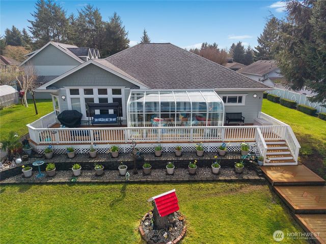 655 Skamokawa Court SE, Ocean Shores, WA 98569