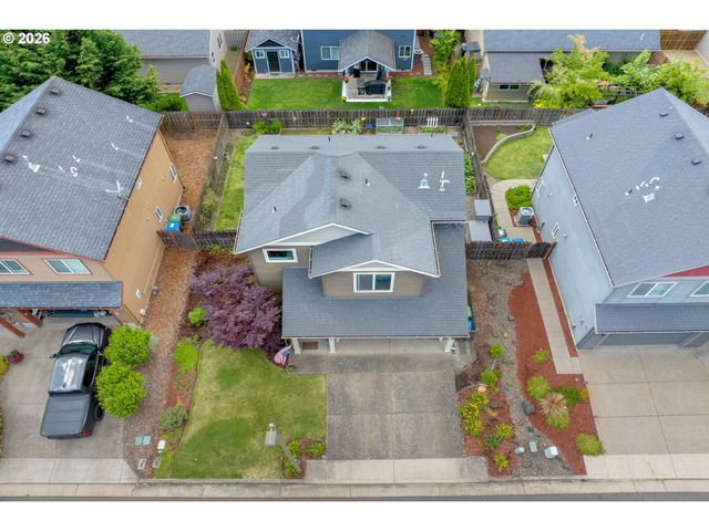 518 RABER Rd, Eugene, OR 97402