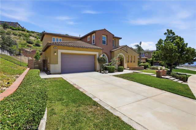 16861 Ridge Cliff Drive, Riverside, CA 92503